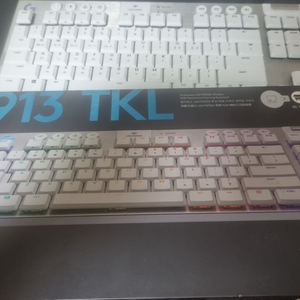 g913 tkl 화이트 텍타일 팝니다