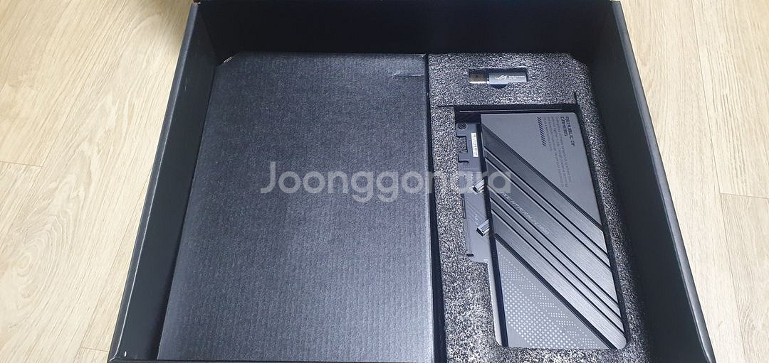 ASUS ROG Z690 HERO 에반게리온--5