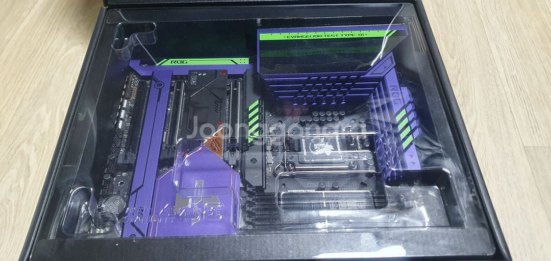 ASUS ROG Z690 HERO 에반게리온--1
