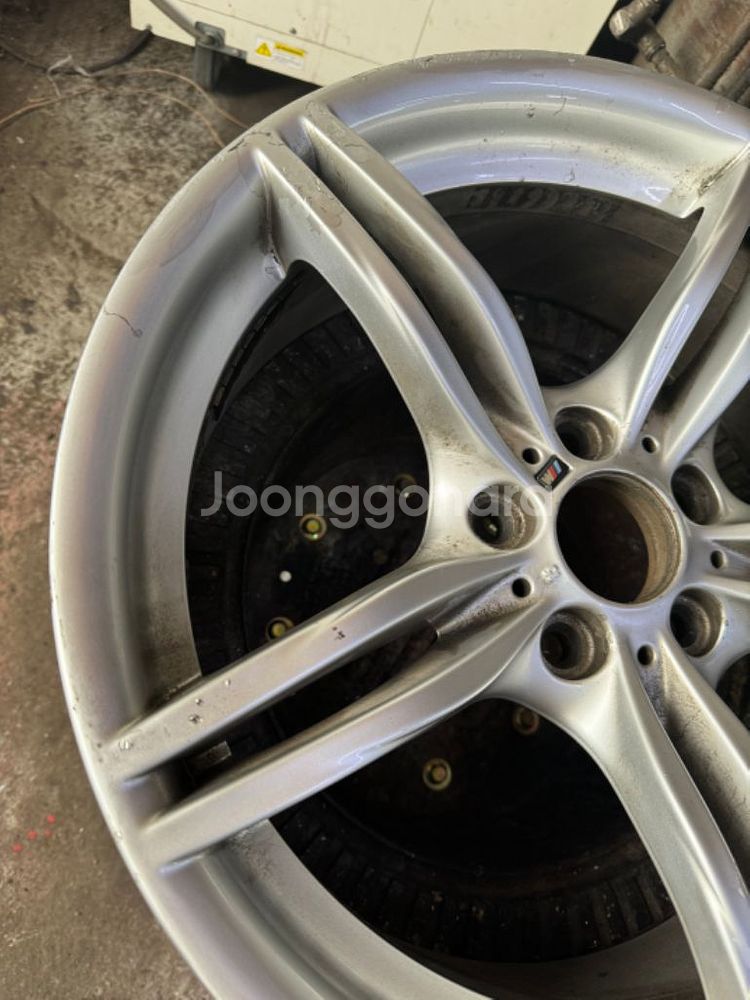 bmw z4 e89 스프링 및 휠 판매합니다.--2