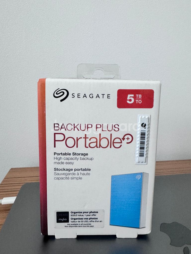 미개봉 씨게이트 외장하드 5TB--0