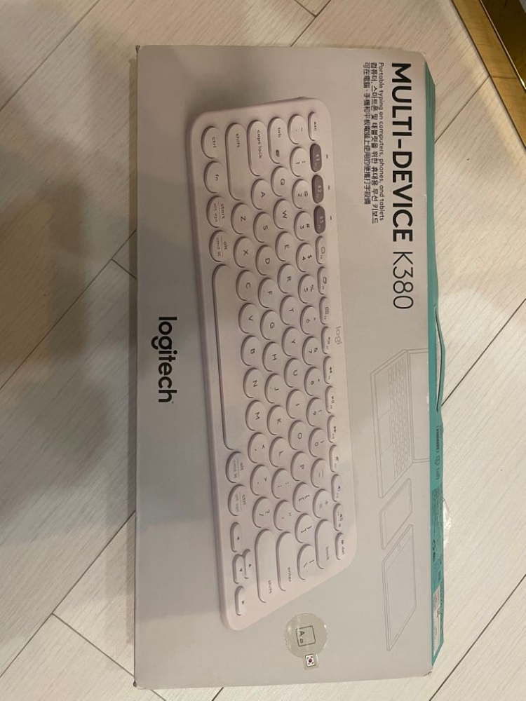 로지텍 K380 판매합니다(키스킨포함)--2