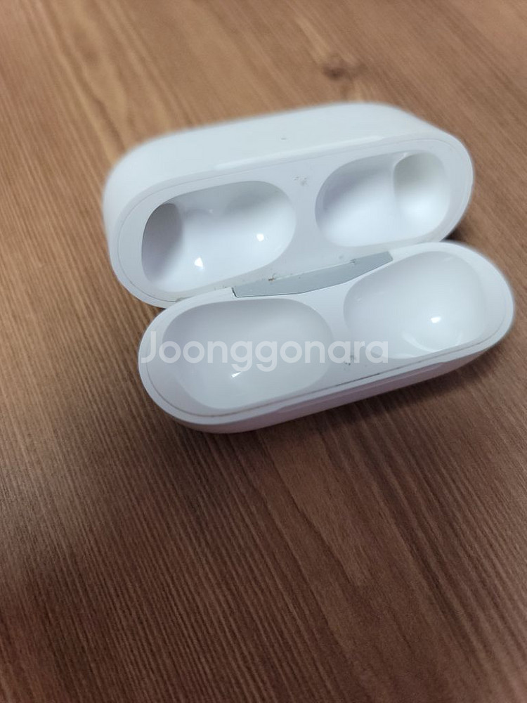 에어팟 프로 본체 팝니다--1