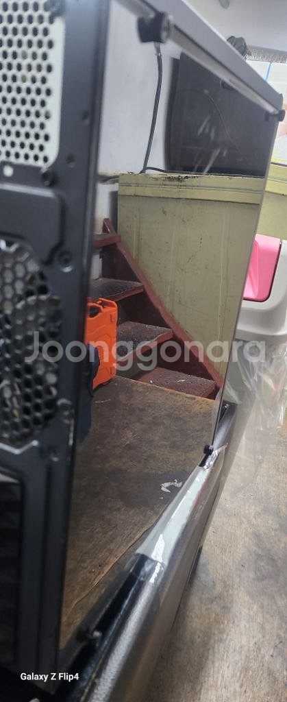 컴퓨터 PC 메모리 삼성전자 DDR4 8g 2개--1