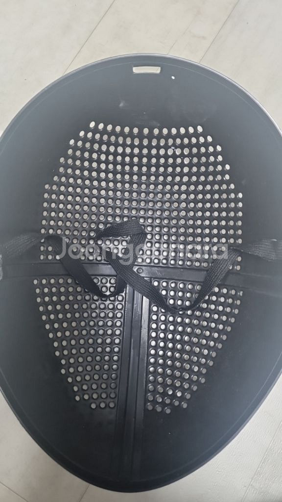 오징어게임 네모 가면--1