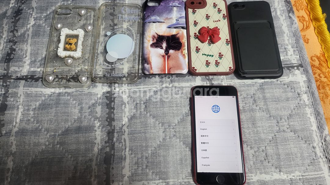 아이폰 se2 레드 128g--4