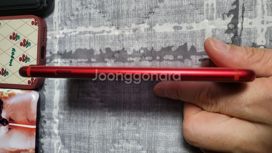 아이폰 se2 레드 128g--2