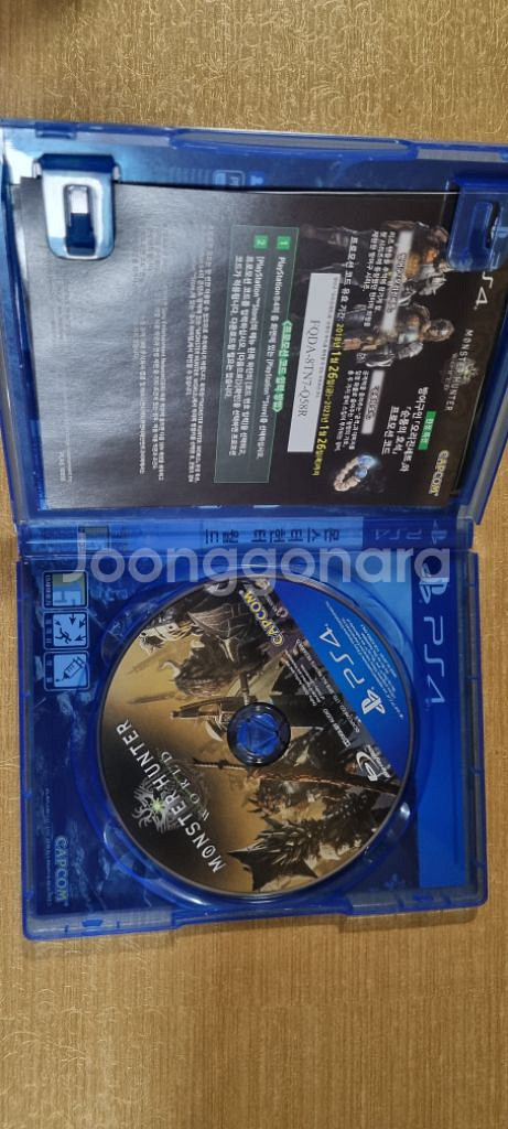 PS4 게임 CD 팝니다--5