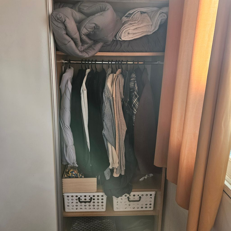 동서가구 슬라이딩 옷장--2