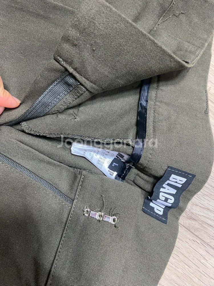 새상품)블랙업 핀턱 코튼팬츠--1