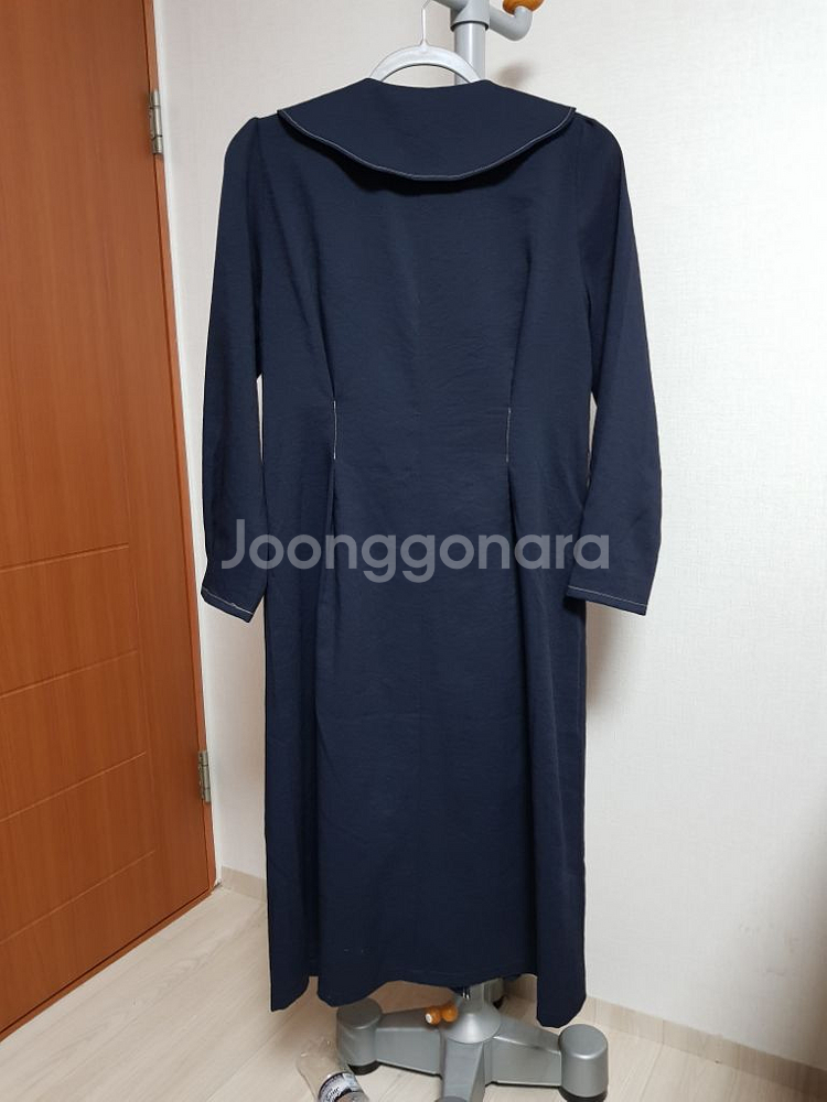 클라비스 여성 원피스--1