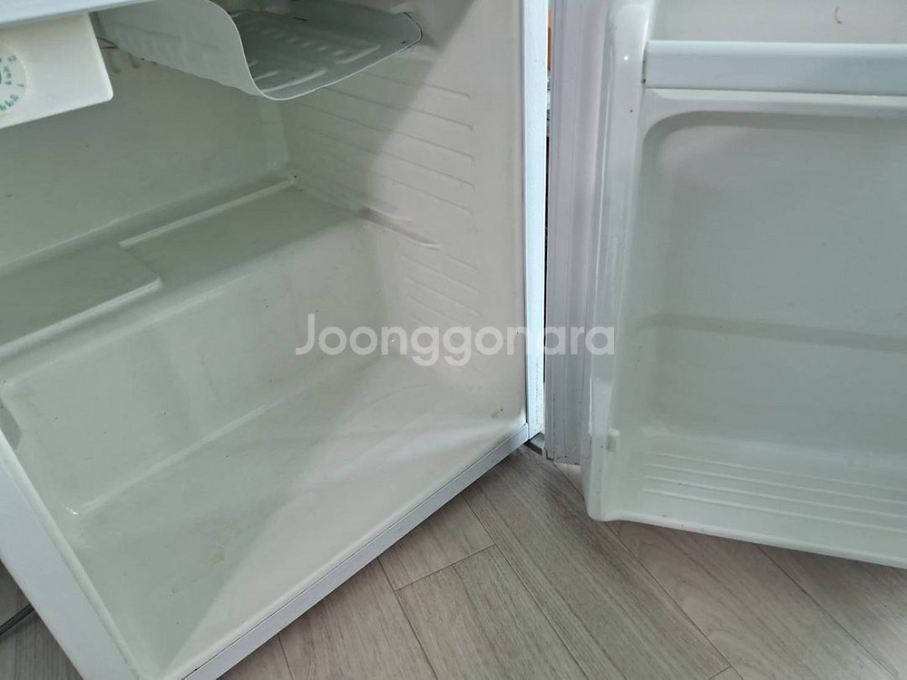 대우 소형 냉장고 팔아요. 46리터 경북 안동 직거래--2