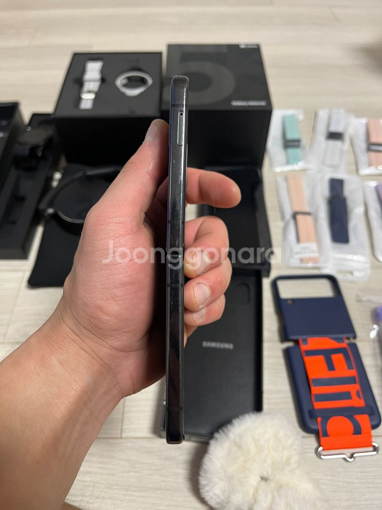 갤럭시 zflip4 512 삼케플 후 미사용--3