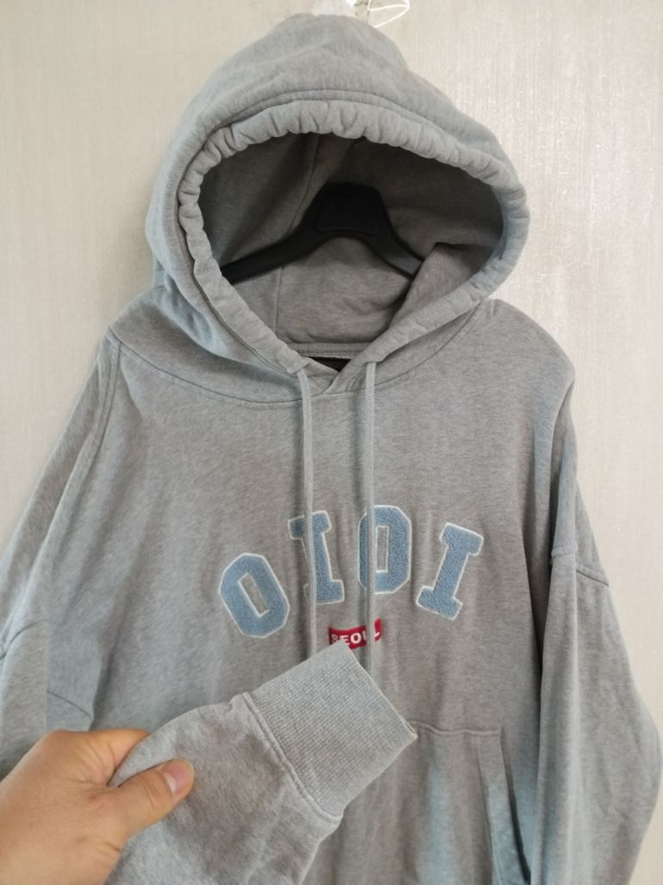 오아이오아이 오버빗 후드티 (여오버핏100.남오버핏95--1