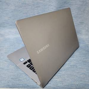 삼성 노트북 i5-6세대 일할때쓰기좋은 노트북판매