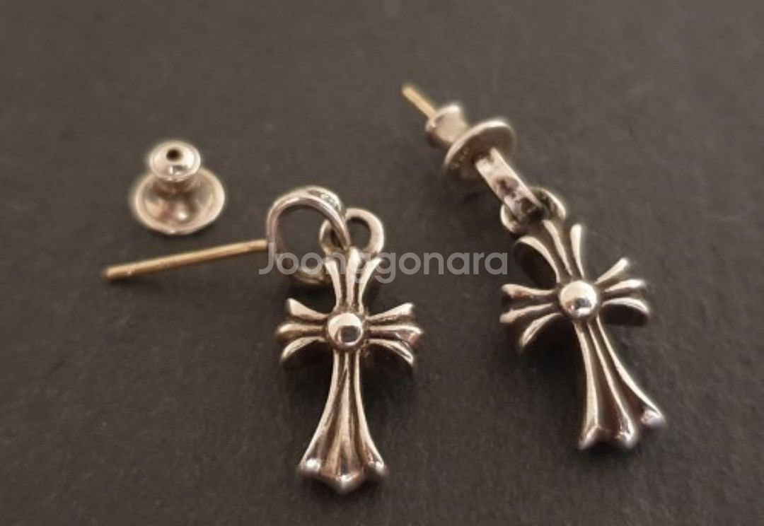 크롬하츠 베이비펫 귀걸이 세트판매--1