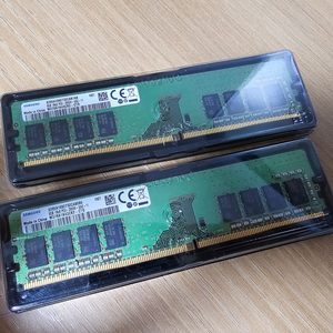 DDR4 PC4-21300(2666) 8GB 2개 일괄