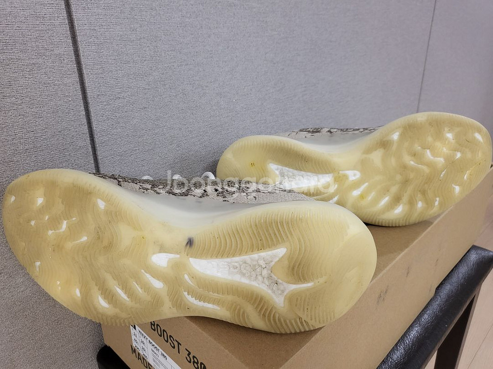 아디다스 이지부스터 380 GZ0473 290mm--5