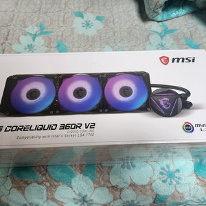 MSI 3열수냉 코어리퀴드 360R V2 미개봉 신품.