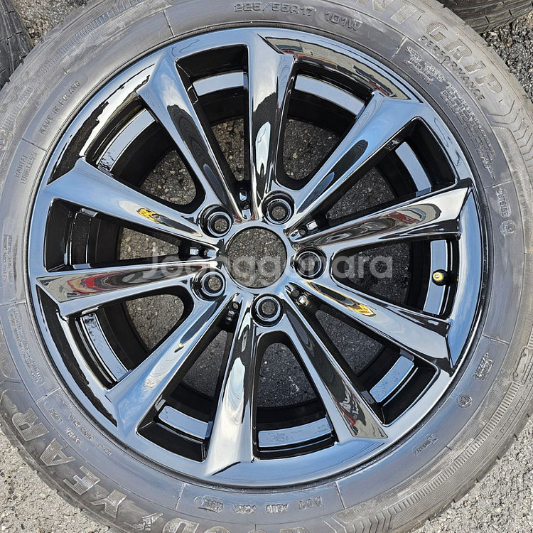 bmw5 f10 17인치 블랙유광 휠타이어셋.--1