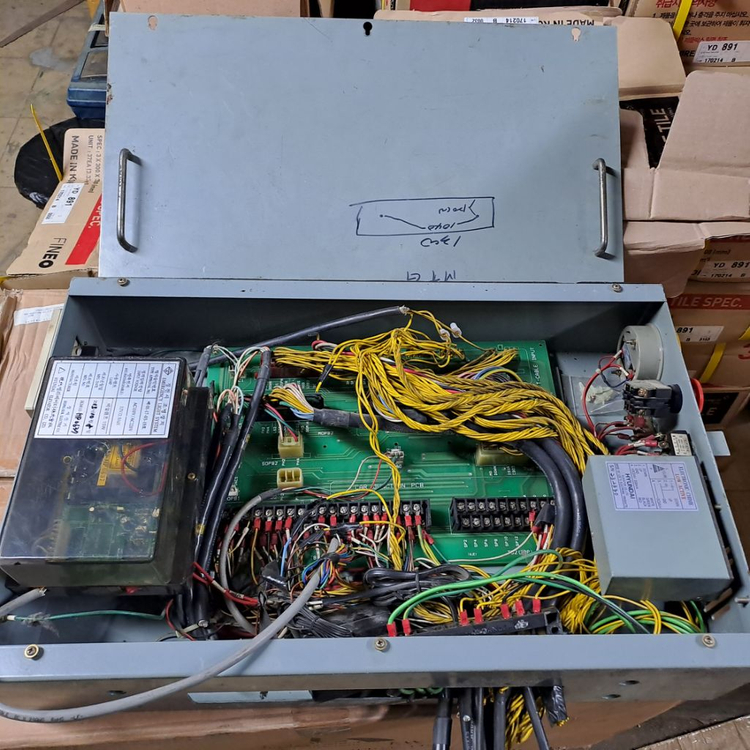 현대 E/L 중고부품 판매합니다.(네고가능)--3