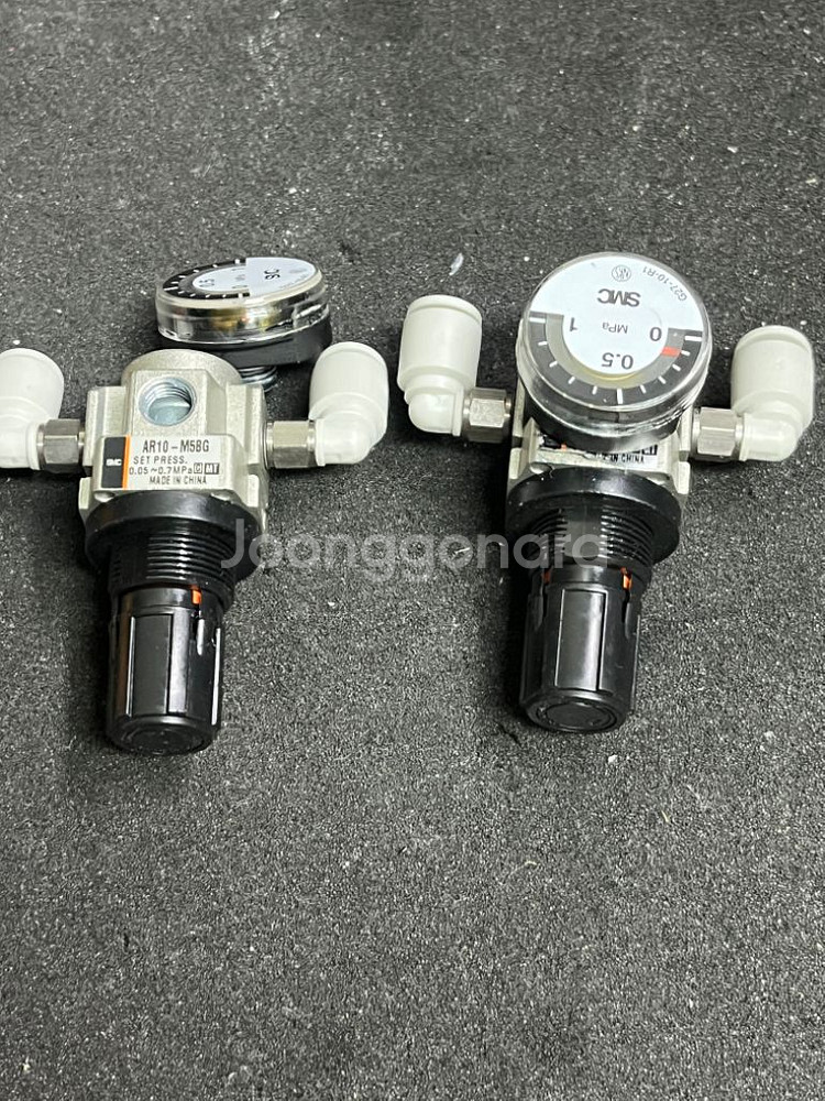 SMC AR10-M5BG Regulator 2개 일괄--4