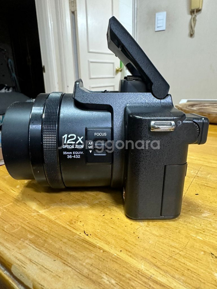 파나소닉 루믹스DMC-FZ20디카,500만화소라이카렌즈--1