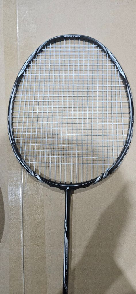 배드민턴 라켓 팔아요~~--3
