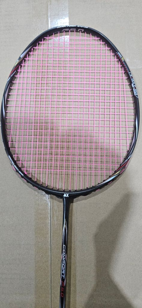 배드민턴 라켓 팔아요~~--1