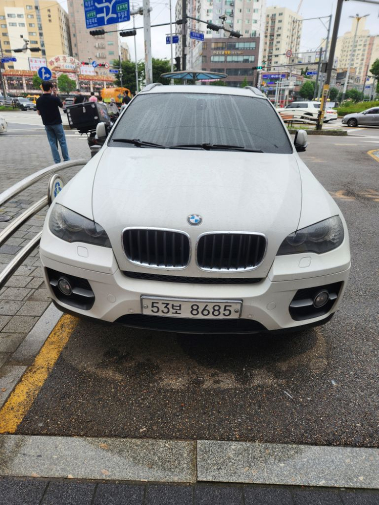 BMW6--2