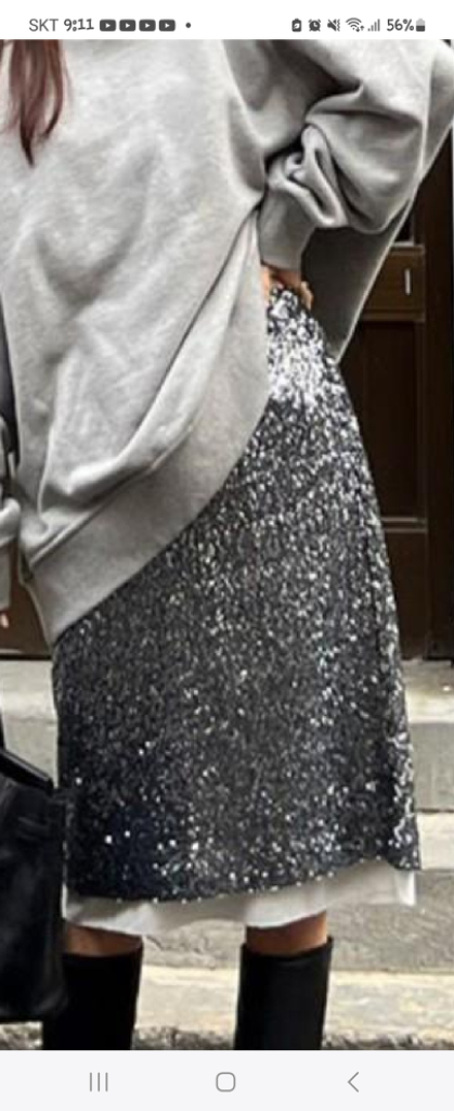 새상품 고걸 비즈 미드 스커트(실버)--1