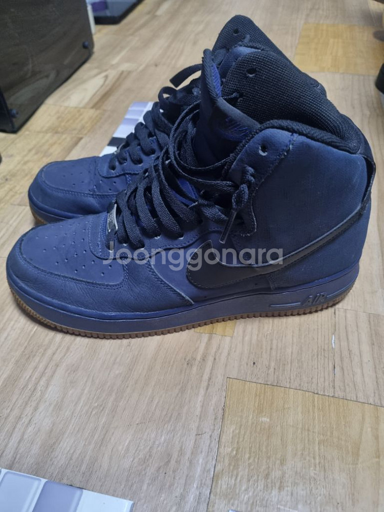 나이키 에어포스 부츠 네이비 사이즈 275 팝니다--3
