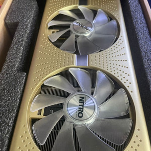 사파이어 니트로 rx590 50주년