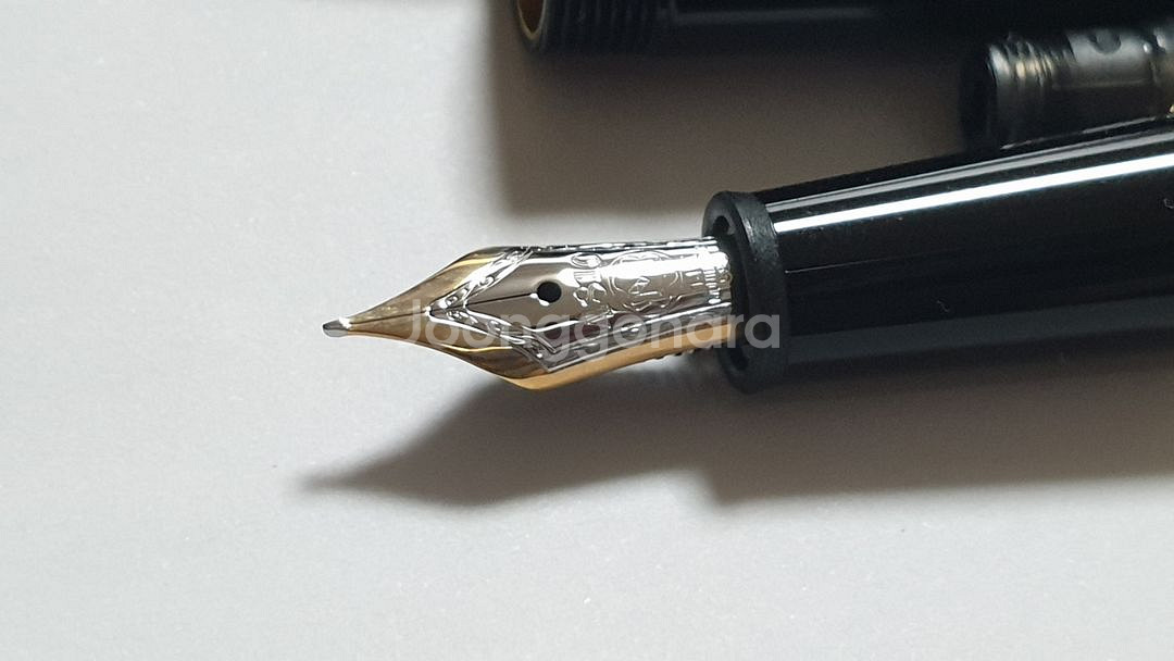 몽블랑 145 마이스터튁 쇼팽 만년필 106514--2