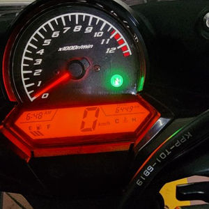 295만>270만 CBR125R16년6449km