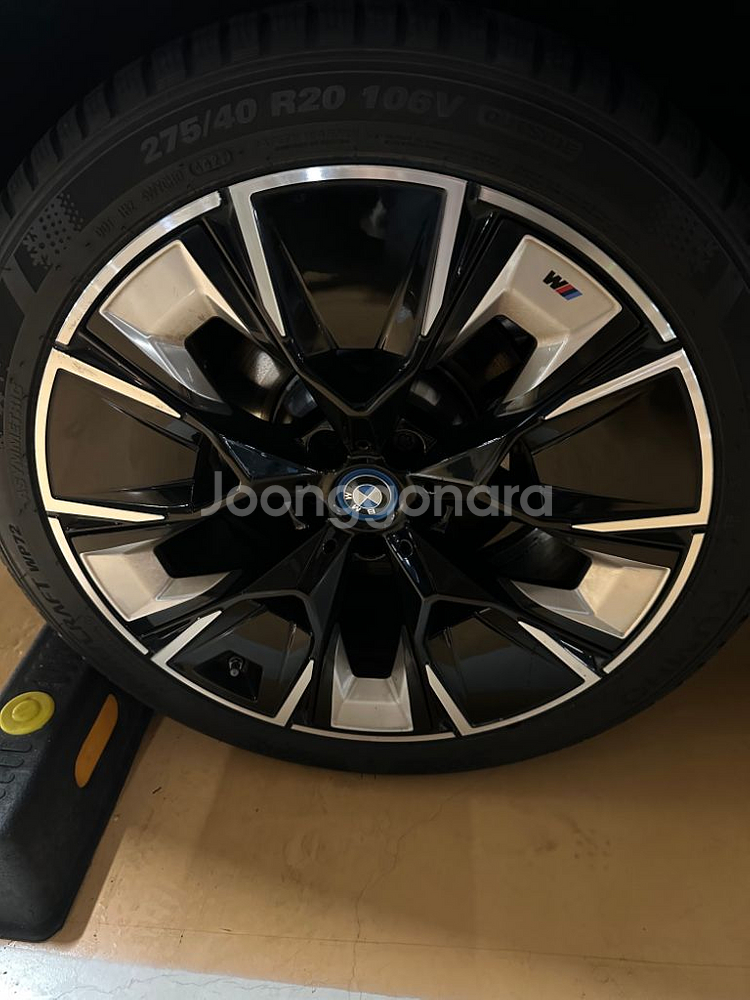 bmw ix3--6