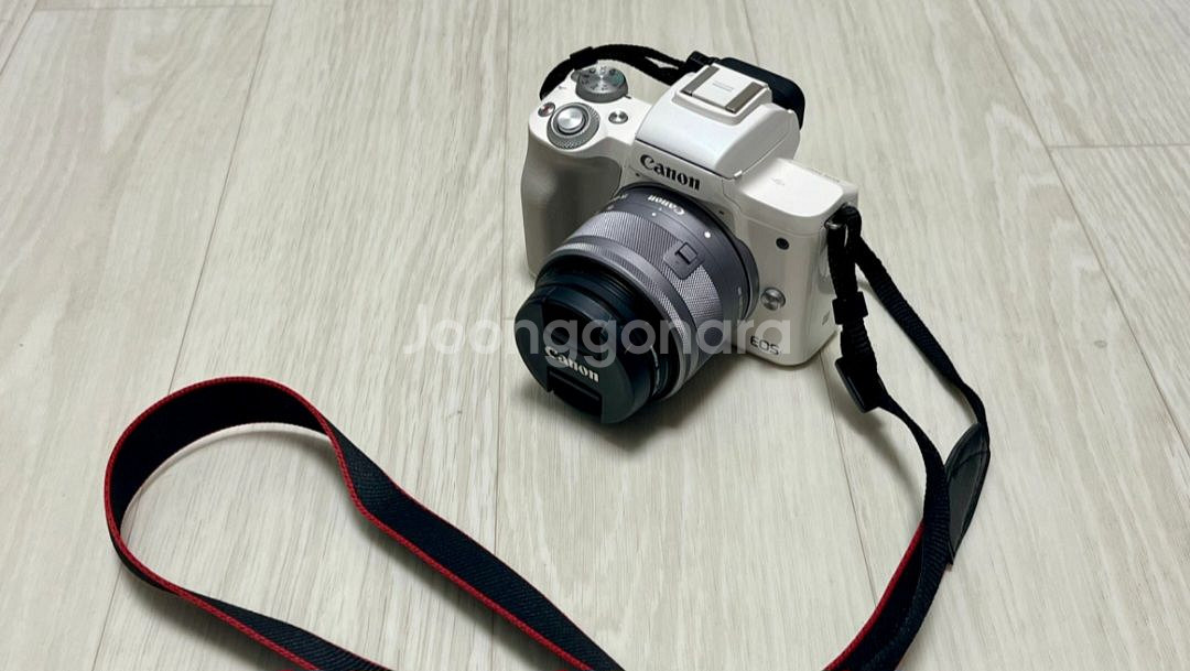 CANON EOS M50 바디 + 렌즈 EF-M 15--1
