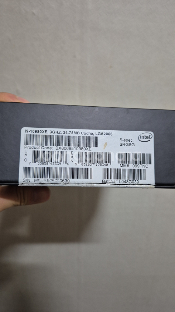 인텔 코어X-시리즈 i9-10980XE Extreme--2