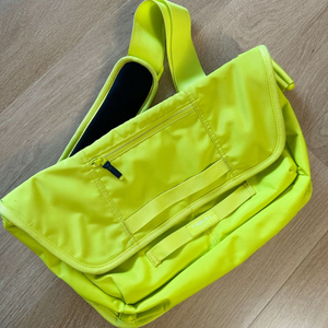 팀벅2 슬링백 설퍼 리미티드 색상