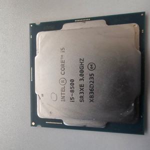 인텔 CPU i5-8500 팝니다...