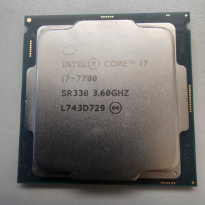 인텔 CPU i7-7700 팝니다...직거래 CU편의점