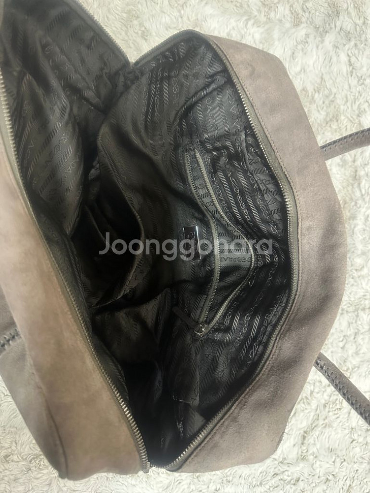 프라다 정품 세무가죽 토트 숄더백 단품 판매합니다--5