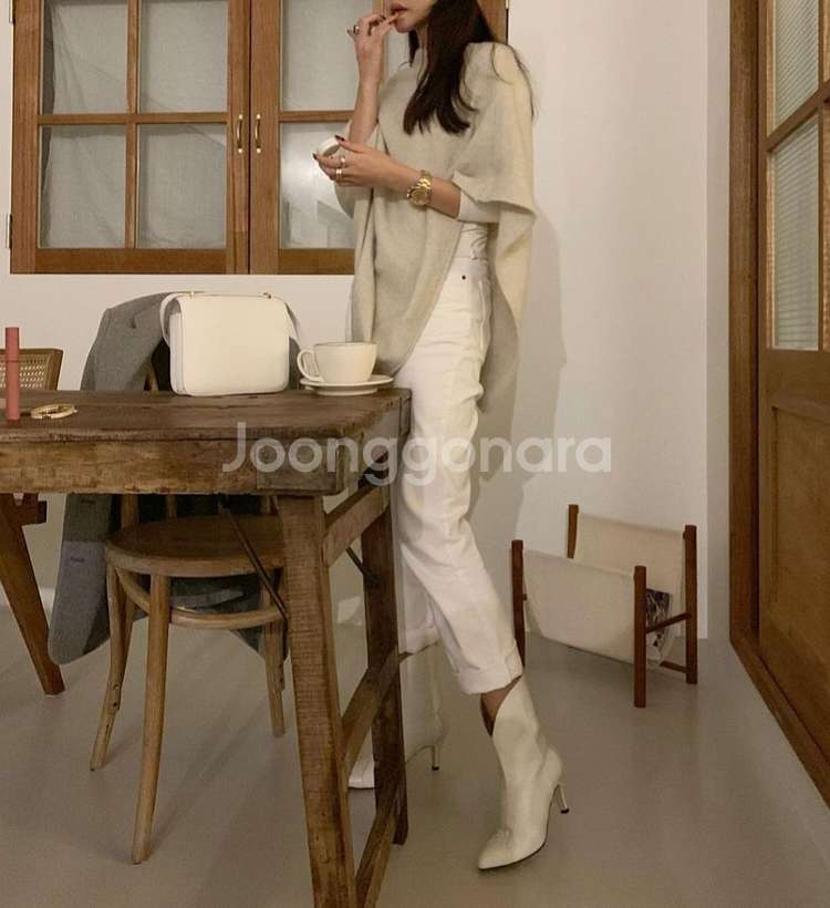 아상블라주 울앙고라혼방 케이프 택포--3