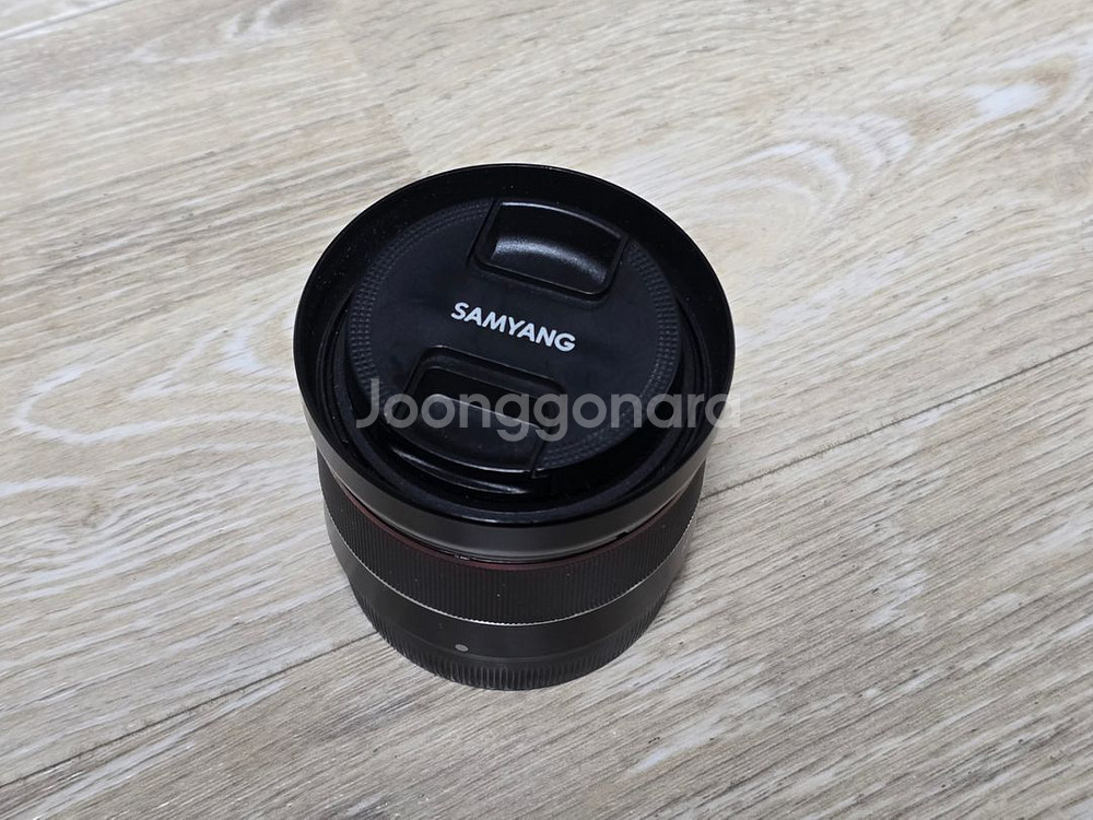 삼양 24mm F2.8 FE 렌즈 판매합니다--1