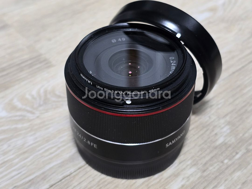 삼양 24mm F2.8 FE 렌즈 판매합니다--3