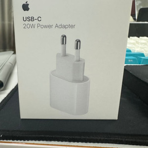 [미개봉]애플 20W USB-C 정품 충전 어댑터