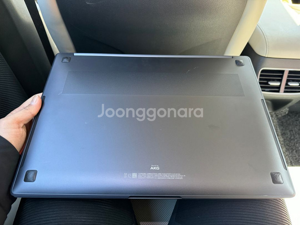 갤럭시북3 프로 16인치 모델 판매합니다.--3