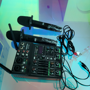 4채널 무선 마이크 USB 블루투스 녹음 DJ 콘솔 홈