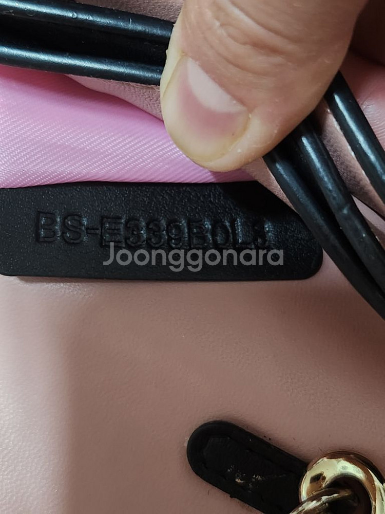 정품 발렌티노 락스터드 클러치--8