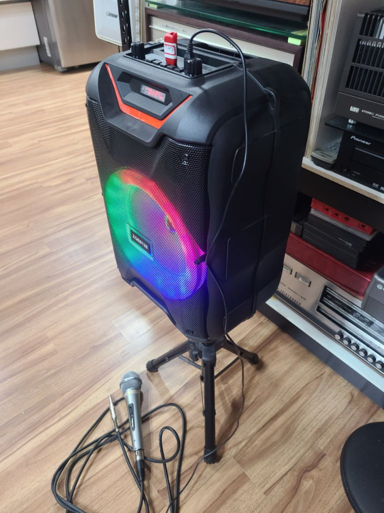 블루투스 스피커(FM라디오/블루투스/USB/마이크/TF 이미지